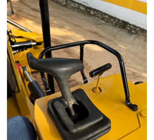 Tractor Bulldozer D6m Riper 2004 Caterpillar