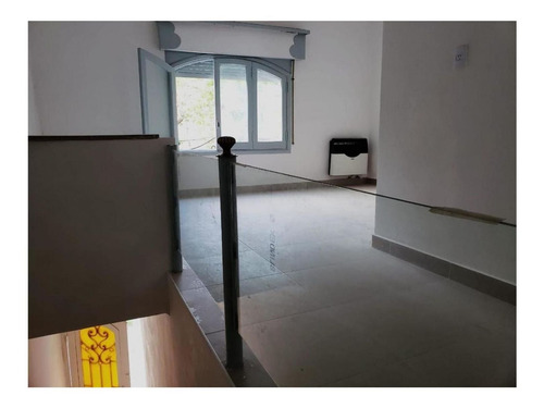 Imagen 3 de 11 de Casa · 2 Dormitorios · Cochera · 157m2 · Terraza Exclusiva