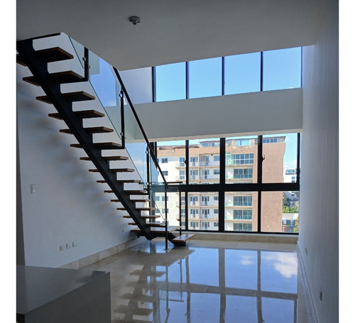 Penthouse Exclusivo En Bella Vista