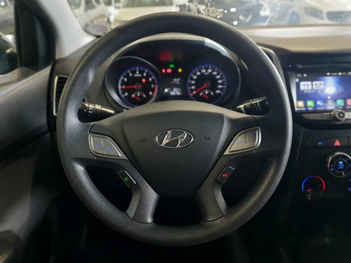 Imagem 10 de 14 de Hyundai Hb20s Comfort 1.0 Flex 12v Mec.