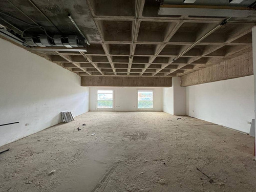 Imagen 10 de 10 de Oficina En Venta En Cc Cristal Naguanagua Cód 150722