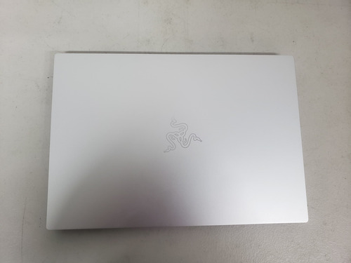 Razer Blade 14 Modelo: Rz09-0427 Para Partes. (Usado)