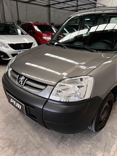 Peugeot Partner 1.6 Hdi Furgon Confort 92 5as