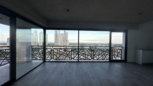 3 Ambientes En Venta A Estrenar, Piso Alto, Con Incrible Vista En Quartier Del Bajo.