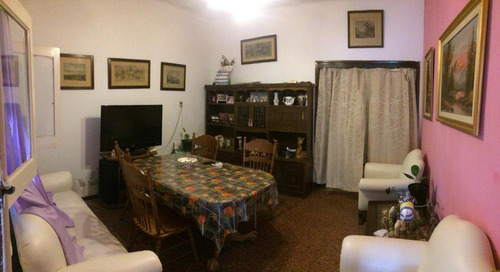 Imagen 2 de 10 de Vendo: Oportunidad!! Casa En Manga. Gran Terreno