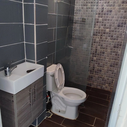 Gazcue, Centu Alquiler Apartamento Sin Amueblar De 1 Habitacion, Gascue, Clinica Abreu, Facil Acceso A Zona Colonial, Ciudad Nueva, Palacio De Justicia, Malecon, Don Bosco, Miraflores, Uasd, Unibe, Rd
