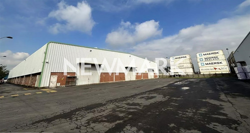 Bodega Acceso Controlado 1404 M2 En Arriendo En San Bdo.