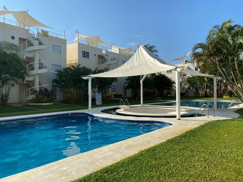 Imagen 19 de 30 de Bonita Villa Y Departamento A Unos Pasos De La Playa