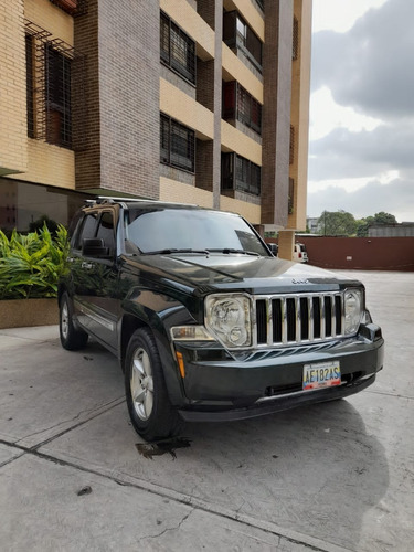 Imagen 2 de 10 de Jeep Cherokee Limited 4x4
