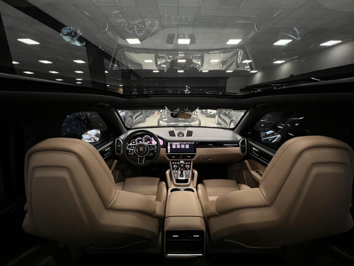 Porsche Cayenne E-Hybrid 3.0 V6 462cv