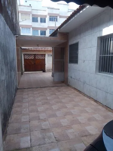 Casa Em Mongaguá Próxima Da Praia
