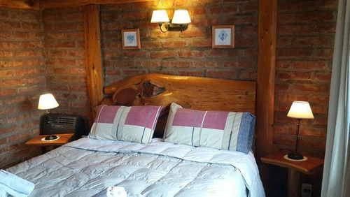 Hotel Con Vista Al Lago Nahuel Huapi - Los Cipresales - Bariloche