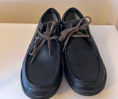 Zapatos Clarks Wallabee (Usado)