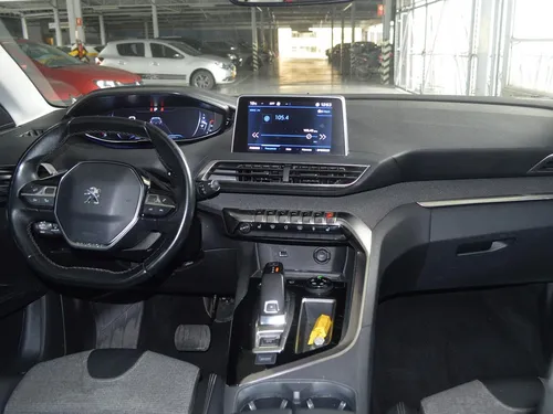 Peugeot 5008 1.6 Allure