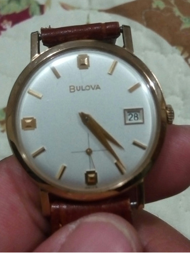 Reloj Bulova A Cuerda.