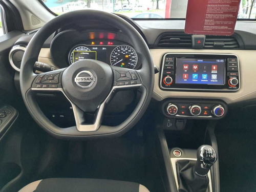 Imagen 13 de 14 de Nissan Versa Advance T/m 2022