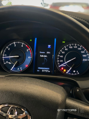 Toyota SW4 2.8 Tdi Srx 7l 4x4 Aut. 5p