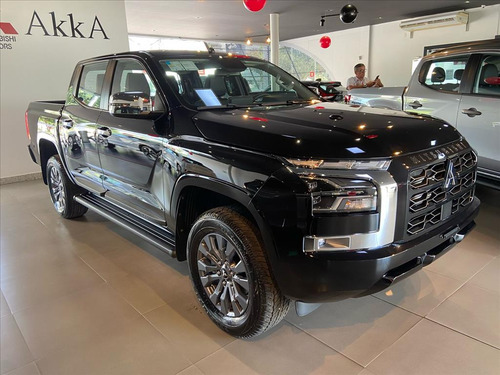 Mitsubishi Triton 2.4 BITURBO DIESEL CD HPE 4X4 AUTOMÁTICO