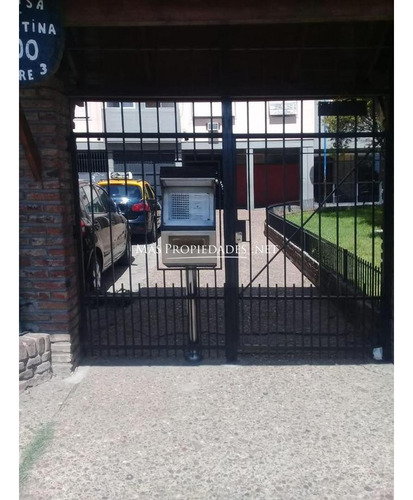 Departamento En Venta En Banfield 3 Ambientes