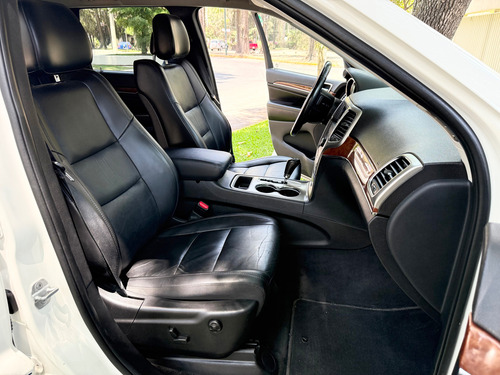 Jeep Grand Cherokee Limited V6 4x2 At
