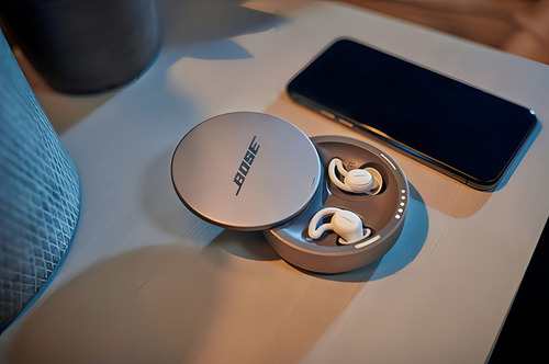 Auriculares Bose Sleepbuds 2, enmascaradores de ruido para dormir, color blanco