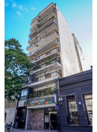 Venta. Departamento 2 Dormitorios. Reciclado A Nuevo.