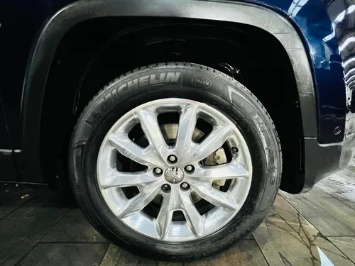 Jeep Cherokee LIMITED PREMIUM