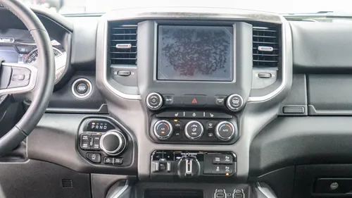 RAM Ram 1500 5.7 Mild-Hybrid Bighorn Off Road Crew Cab 4x4 At