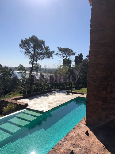 Imagen 7 de 13 de Casa En Venta Y Venta En La Mejor Zona De Punta Ballena.