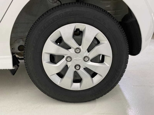 Imagem 7 de 14 de Chevrolet Onix Joy _4p_ 2020