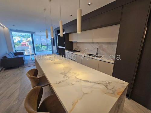 Espectacular Apartamento En Las Mercedes Cod. 26-430