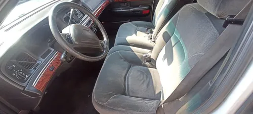 Auto En Perfectas Condiciones, Con Suspensión Nueva.