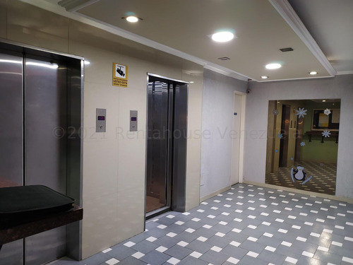 Imagen 3 de 17 de Apartamento Ph En Venta Calicanto 130mts2 Estef 22-13217