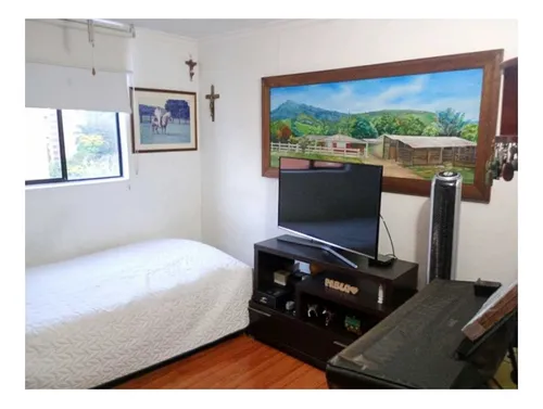 Venta Apartamento En Loma De Los Bernal Parte Baja