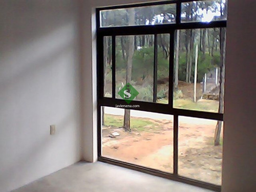 Venta De Casa En Chihuahua, 4 Dormitorios, 3 Baños Lindo Lugar, 3 Cuadras Del Mar- Ref: 43804