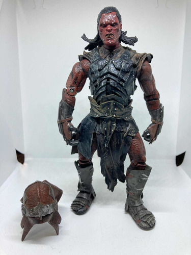 Figura Uruk-hai Edición Limitada Del Señor De Los Anillos