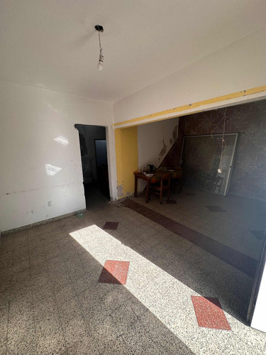 Atención Inversores! Vendo Dos Propiedades De Más De 300m2 Prox Carlos María Ramirez Y Manuel Herrera Y Obes