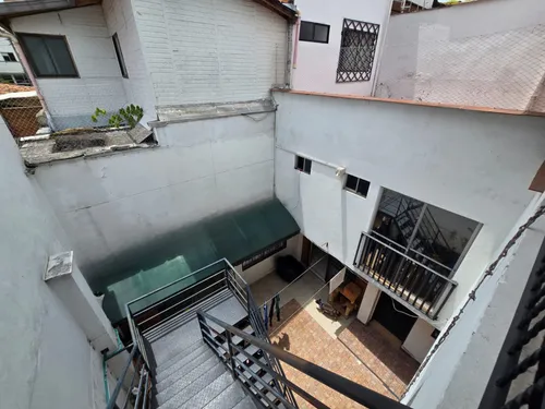 Casa En Venta En Floresta Medellin. Cod V13079