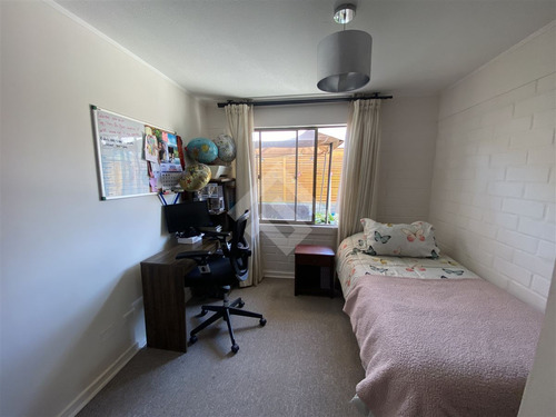 Casa En Venta De 3 Dorm. En Colina