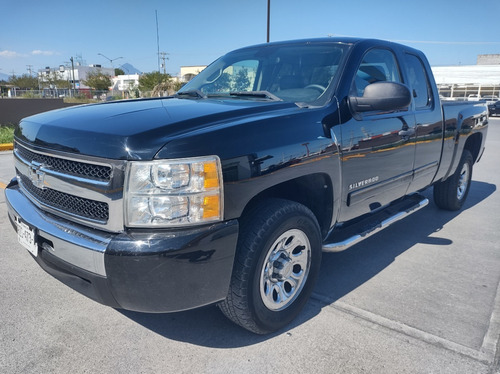 Imagen 1 de 14 de Chevrolet Silverado 2011 A Pickup Silverado 2500 Cab Ext Mt