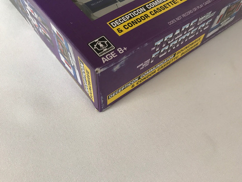 Soundwave Transformers G1 Walmart Reissue 2018 Hasbro (Usado)