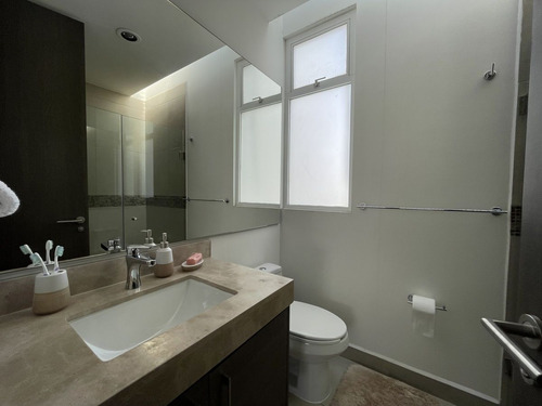 Excelente Casa En Venta El Refugio, Querétaro.