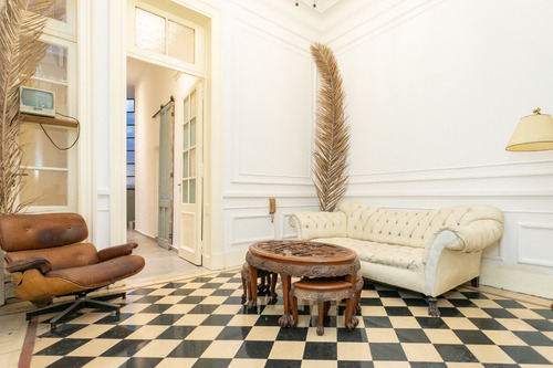 Departamento Piso Estilo Frances 160 Metros Reciclado -zona Plaza San Martin- Retiro- Prox Puerto Madero -ideal Inversor Equipado Renta Temporaria.