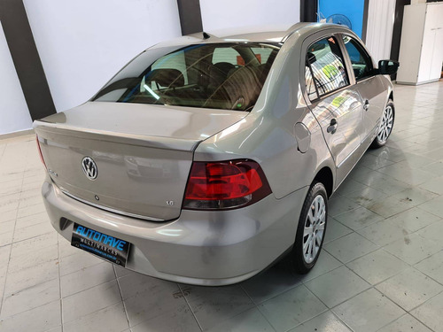 Imagem 6 de 7 de Volkswagen Voyage 1.6 Mi 8v Flex 4p Manual