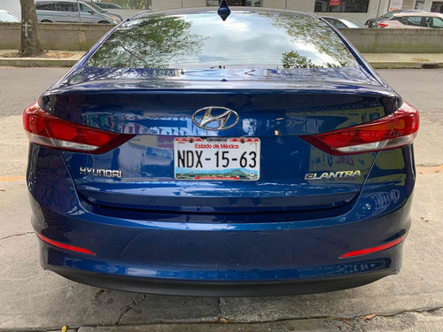 Imagen 5 de 15 de Hyundai Elantra 2017 2.0 Gls Premium At