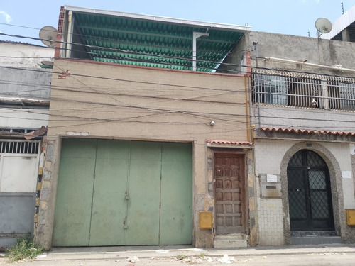 Se Vende Casa Con Local Comercial 250m2 Prado De Maria