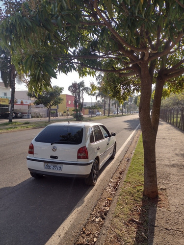 Imagem 8 de 11 de Volkswagen Gol 2001 1.8 5p