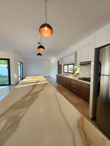 Hermosa Residencia En Venta 4 Recamaras Fracc Punta Tiburon