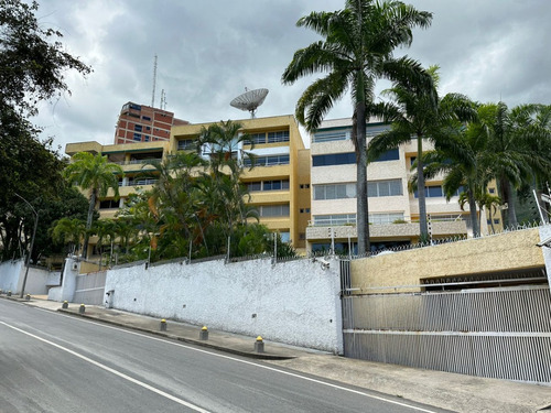 Apartamento Pb Con Terraza En Venta La Castellana Caracas