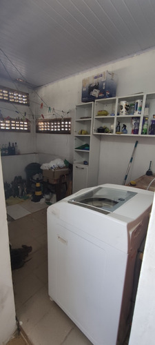 Casa, 1° Andar, 3/4 E Uma Suíte. Jacobina-ba